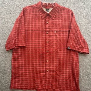North Face Short Sleeve Button Down Men's XL /TG